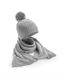 Knitted scarf and beanie gift set